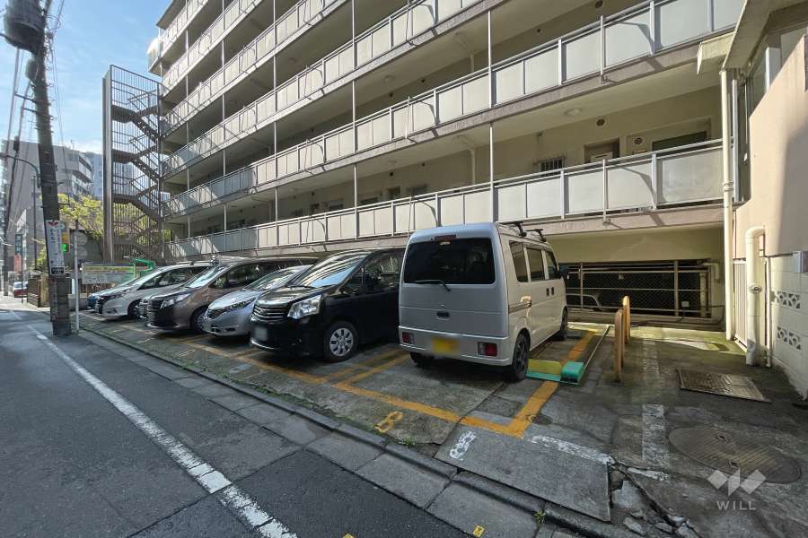 敷地内駐車場（屋外平面式コインパーキング）