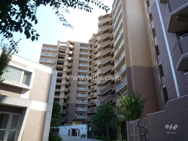 ユニハイム園田弐番館の外観（北西側から）