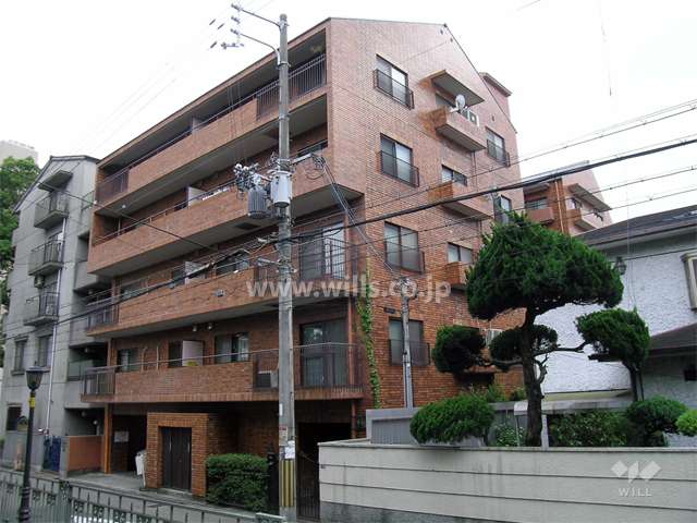 ルミエール宝塚南口の外観（北西側から）