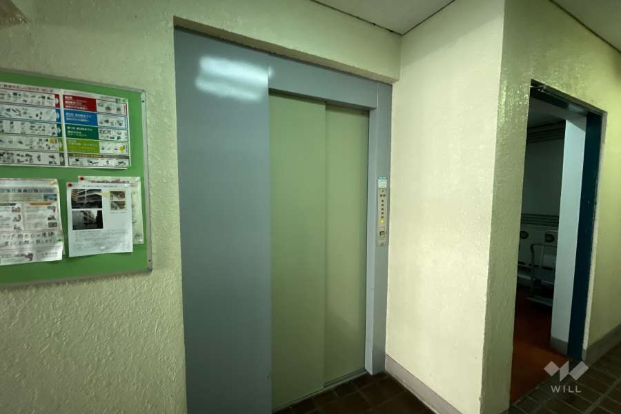 エレベーター