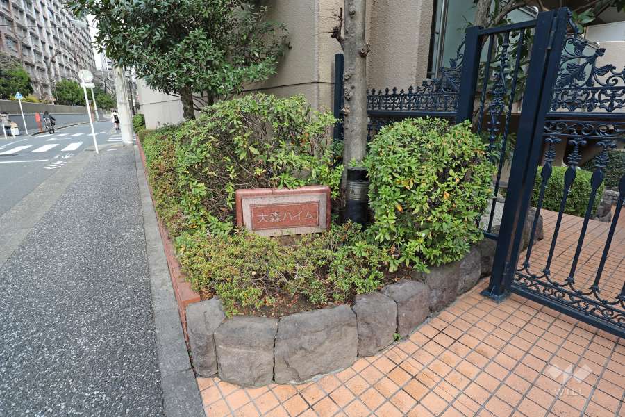 マンションの銘板