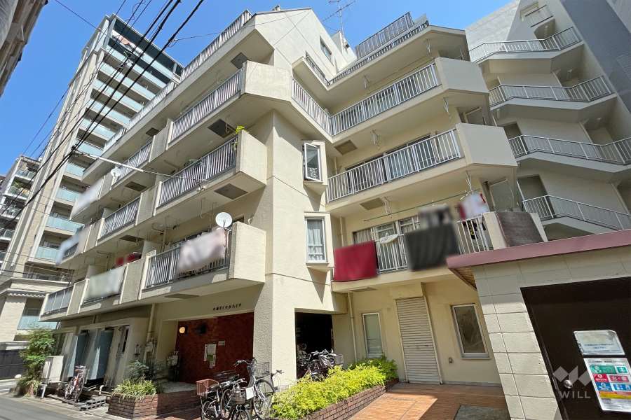 大森ロイヤルハイツの外観（南西側から）