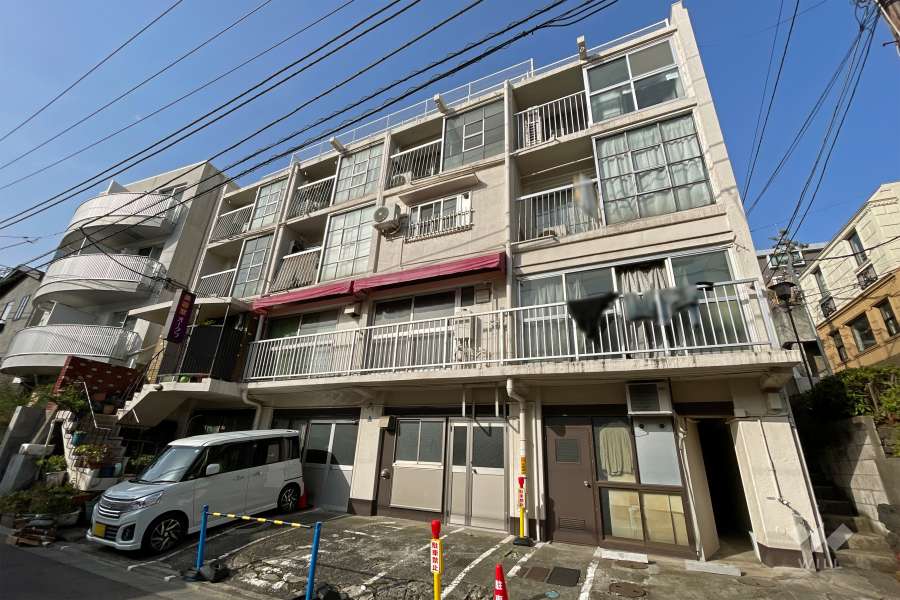 大蔵マンションの外観（北東側から）