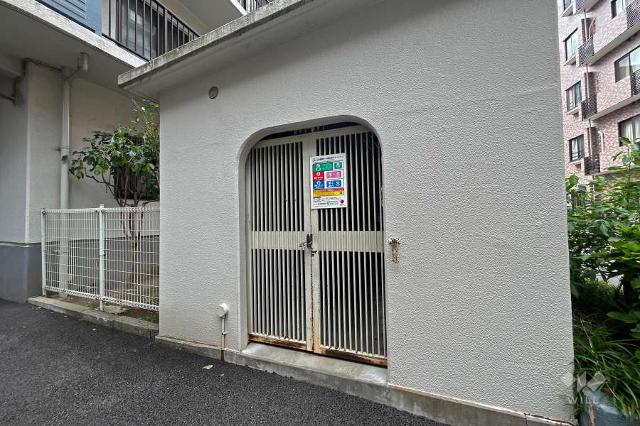 ゴミ置き場