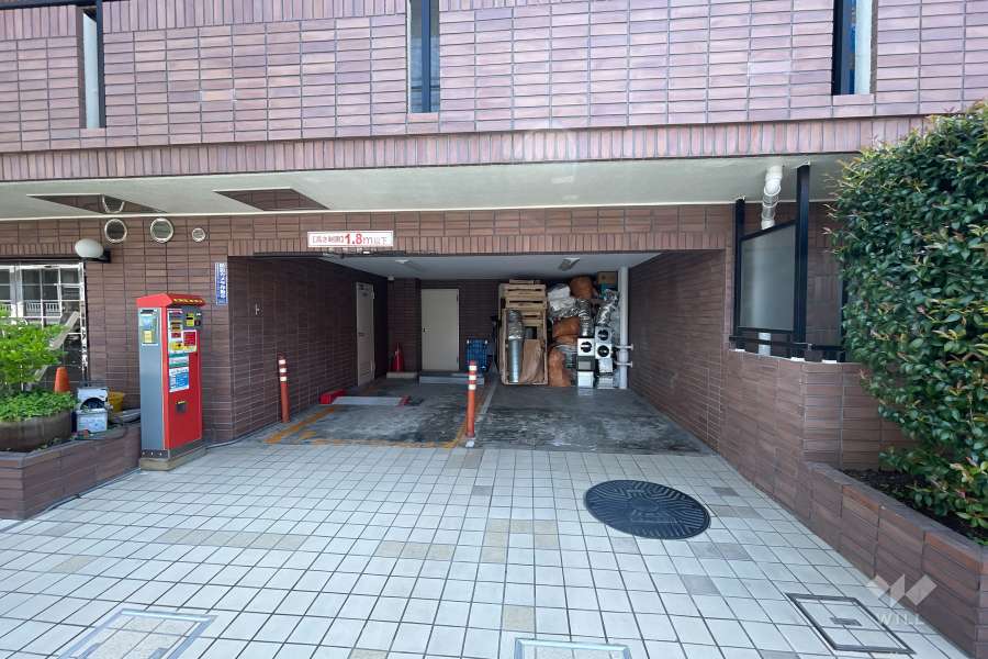 敷地内のコインパーキング