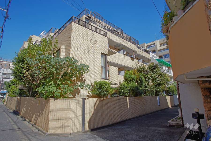 メゾン・ド・パナシェの外観（南西側から）