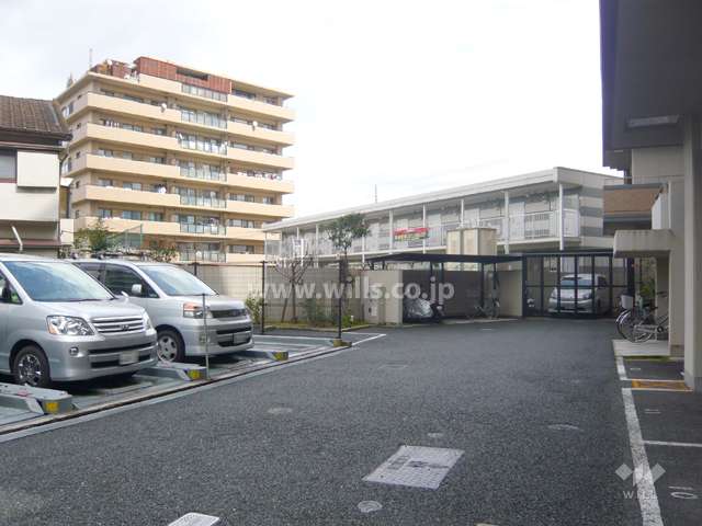駐車場・駐輪場・バイク置場