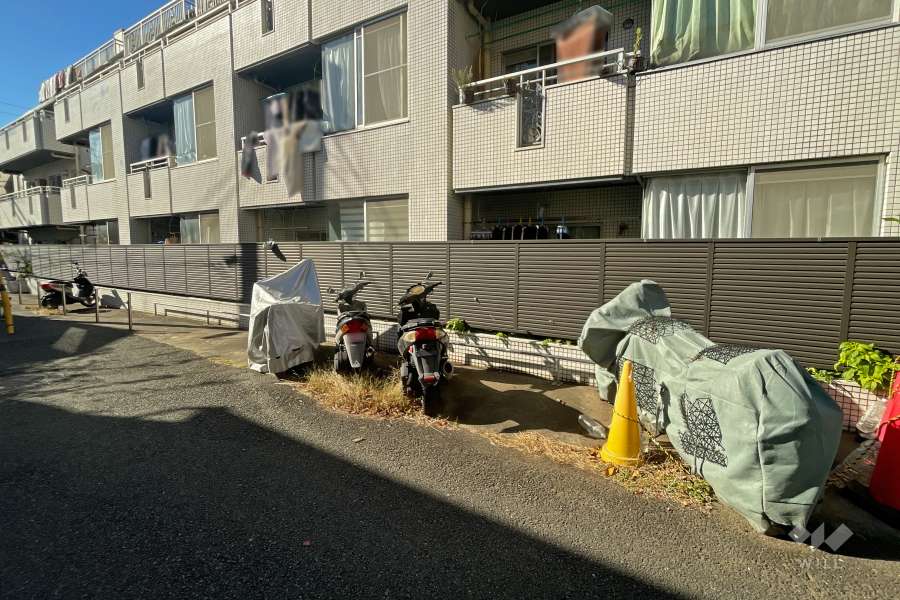 バイク置場