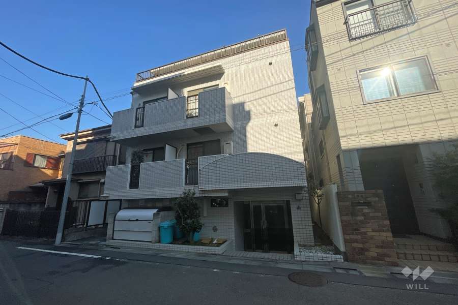 ノーブル西大井の外観（南東側から）