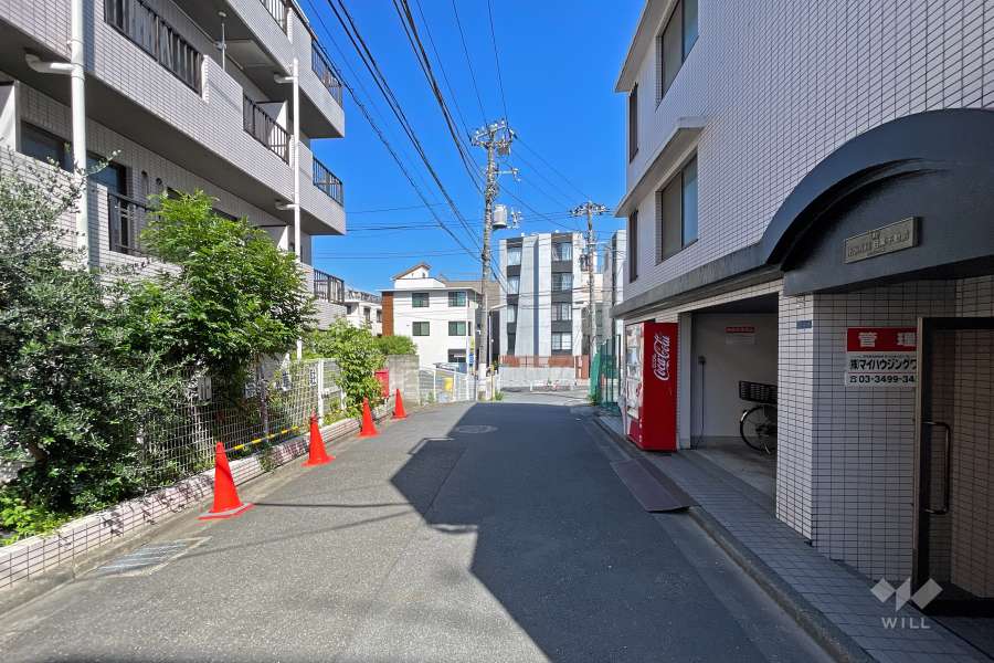敷地北東側洗面道路（北西側から）