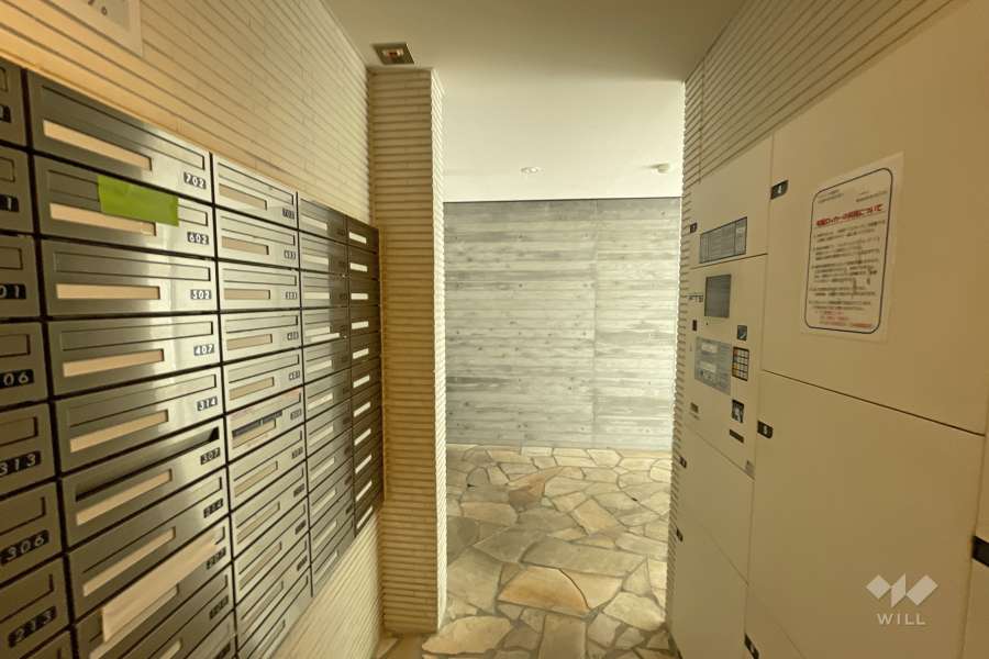 宅配ボックスと共用ポスト