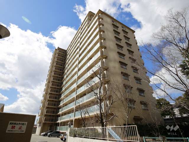 日興宝塚南口スカイマンションの外観（北東側から）