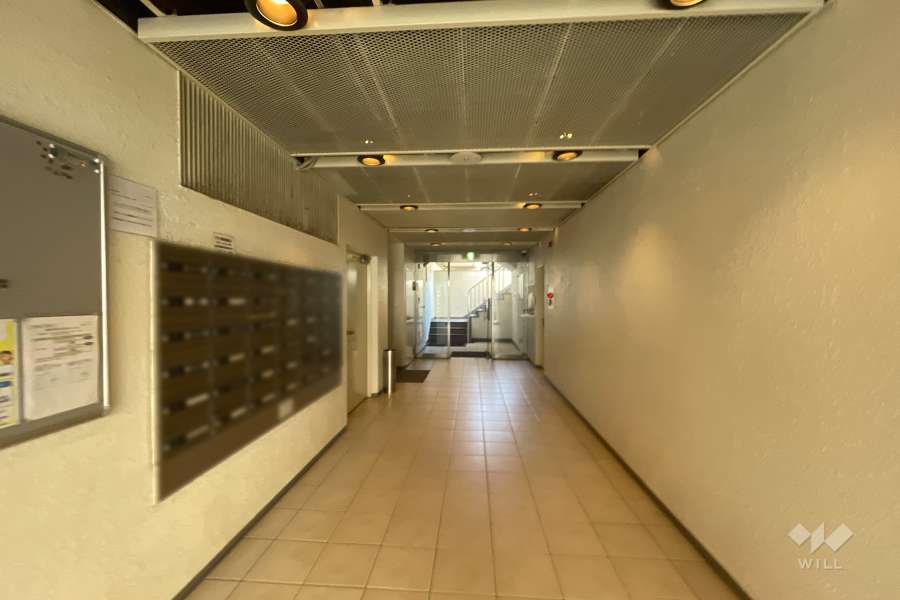 エントランスホール