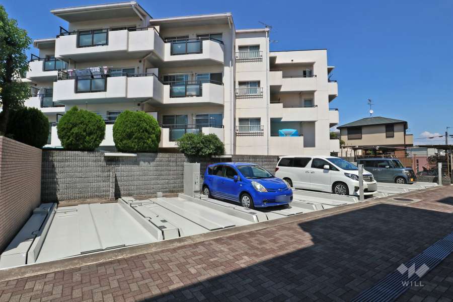 敷地内駐車場（屋外機械式）