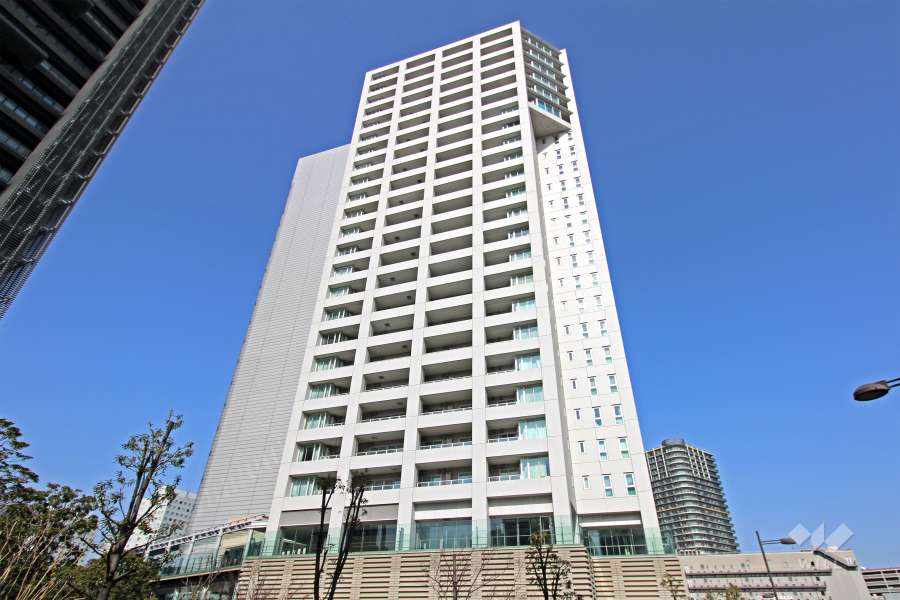 ルサンク大崎ウィズタワーの外観（南西側から）