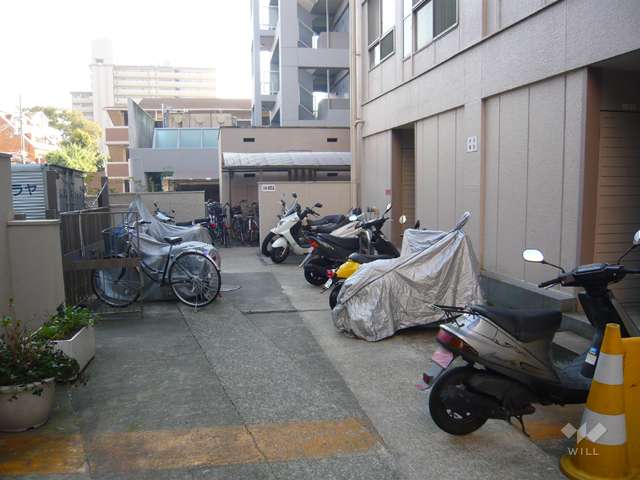 バイク置場