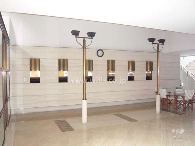 エントランスホール