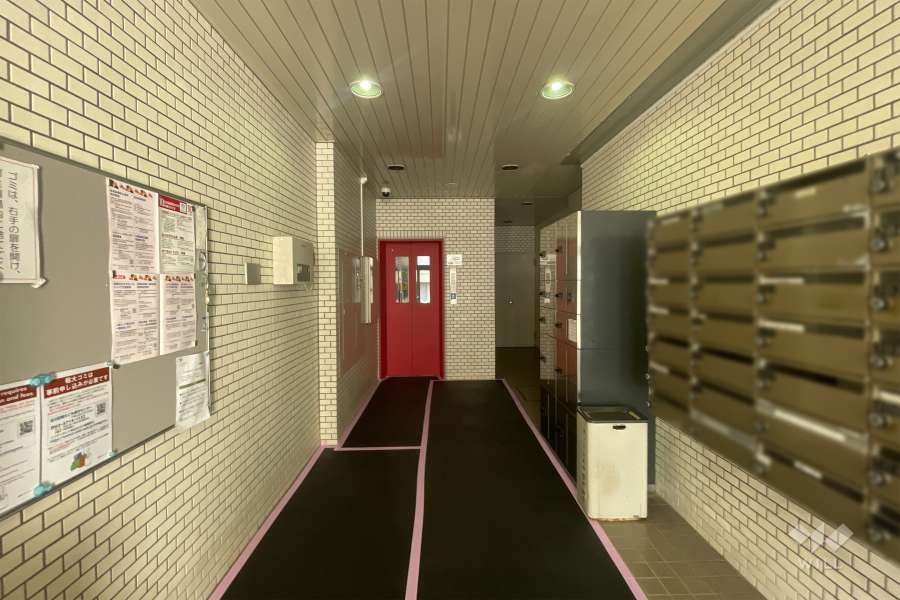 エントランスホール