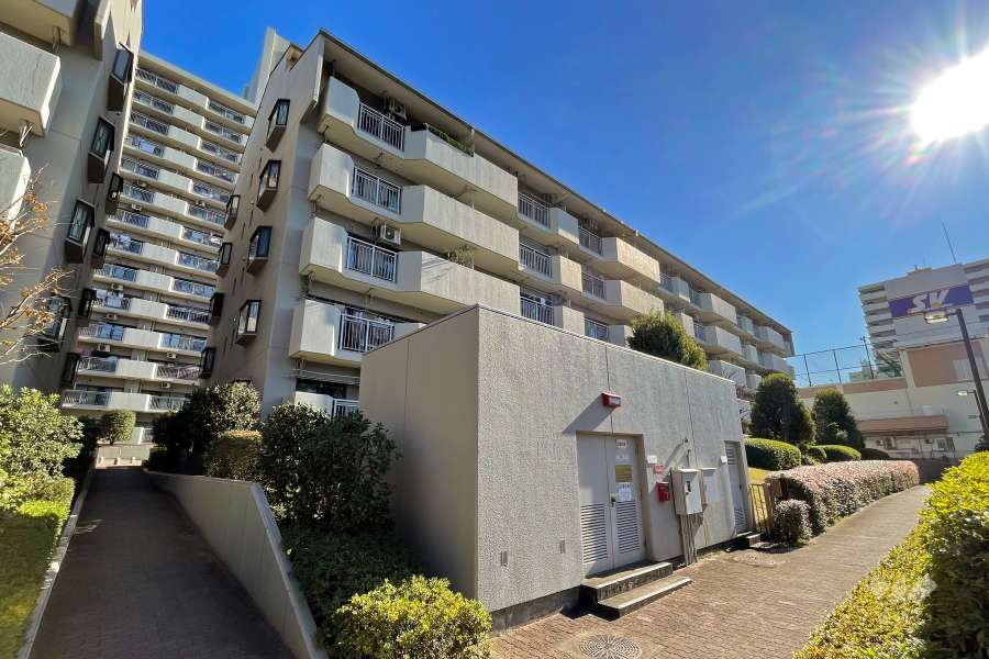 シティコープ八潮浜２１号棟の外観（北西側から）