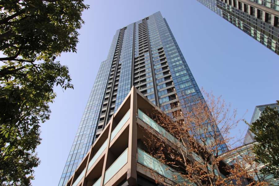 大崎ウエストシティタワーズW棟の外観（南東側から）