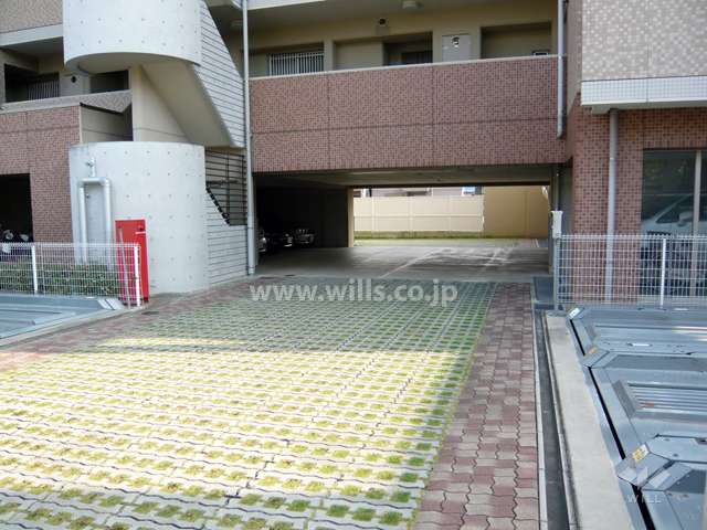 敷地内駐車場
