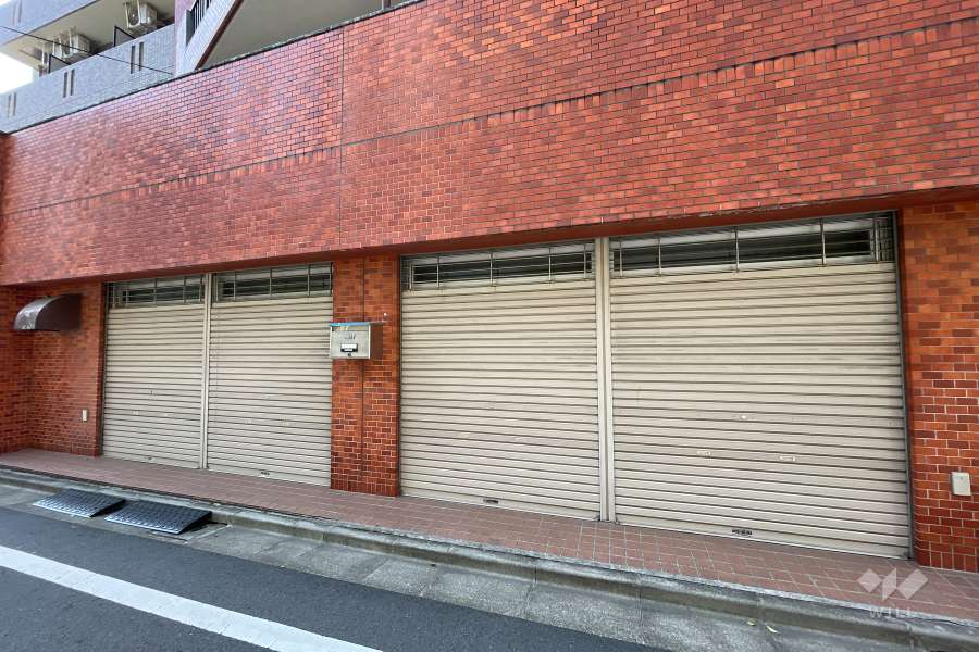 敷地内駐車場（屋内平面式）