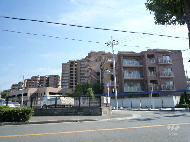 マンション全体（壱、弐、参番館）を撮影