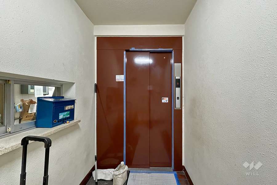 共用のエレベーター