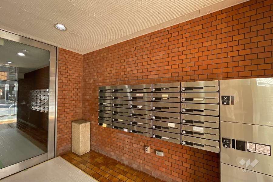 宅配ボックスと共用ポスト