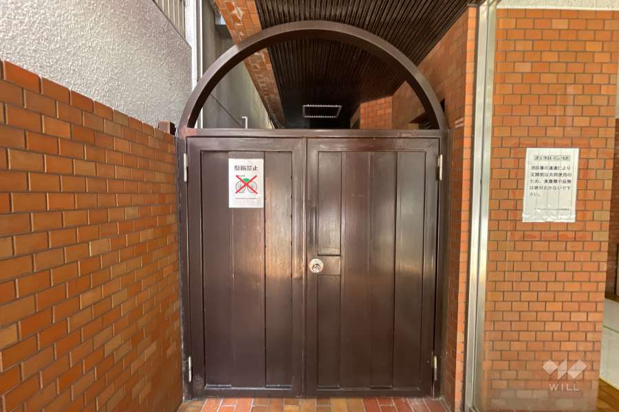 駐輪場の出入り口