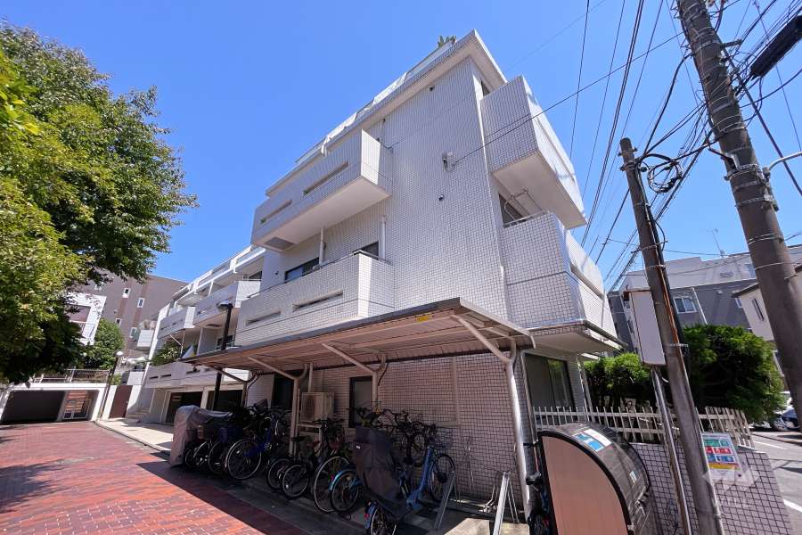 プリモアームズ荏原の外観（北西側から）