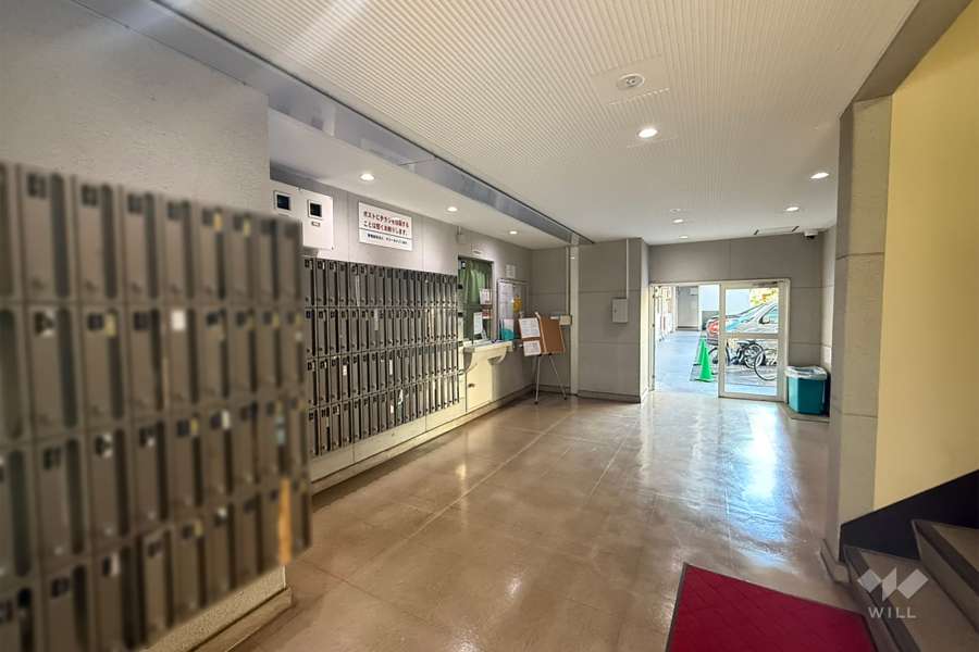 エントランスホール