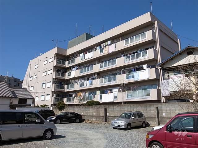 伊丹グリーンハイツの外観（南東側から）