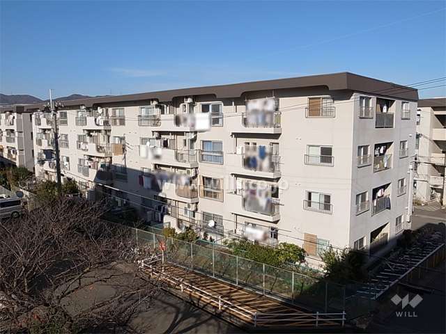 日生伊丹荻野コーポラスの全景