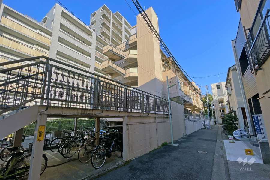 第３東個マンションの外観（南西側から）