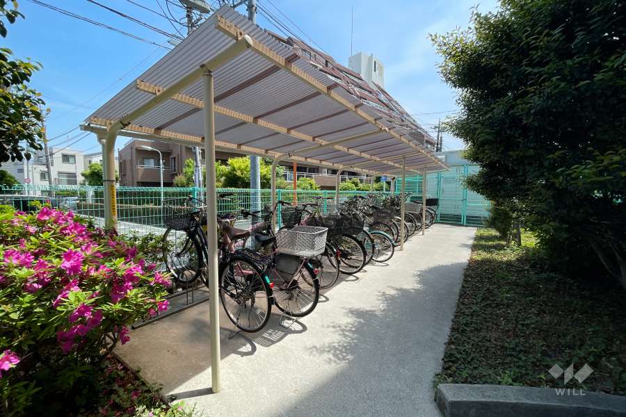 駐輪場（屋根付き）