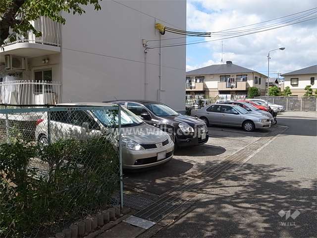 敷地内駐車場（平面式）