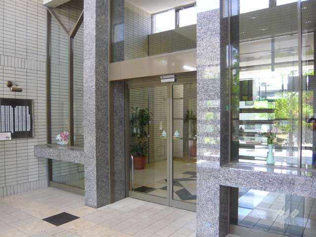 エントランスホール