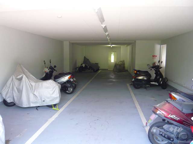 屋内バイク置場