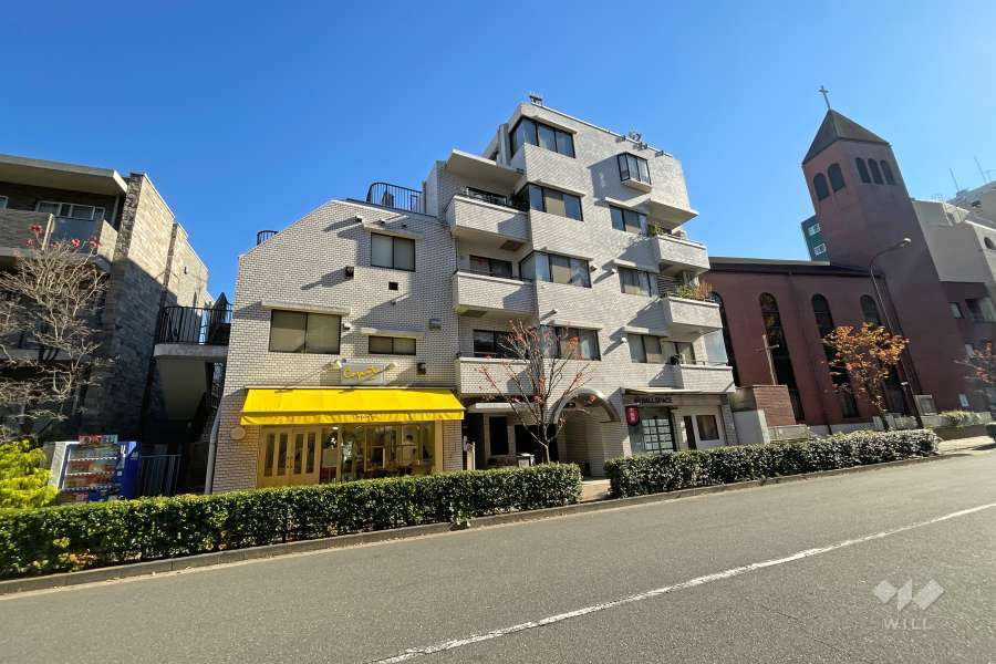 中銀目黒駅前マンシオンの外観（北西側から）