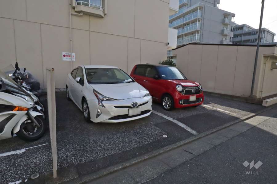 敷地内駐車場（屋外平面式）