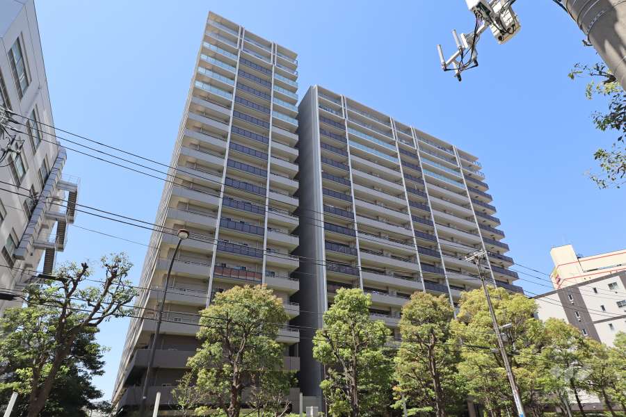 オーベルグランディオ品川勝島の外観（南東側から）　