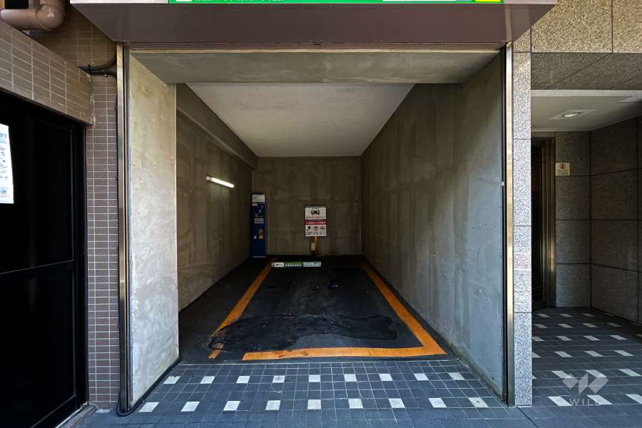 敷地内駐車場（屋内平面式）