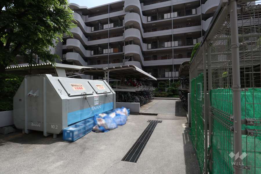 ゴミ置き場
