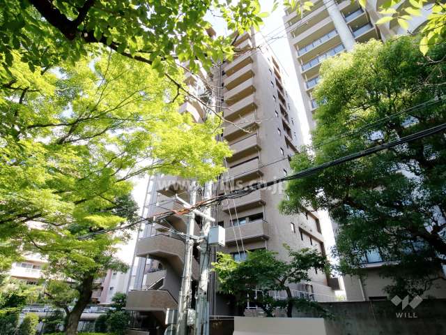 グランドメゾン宝塚の外観（北西側から）