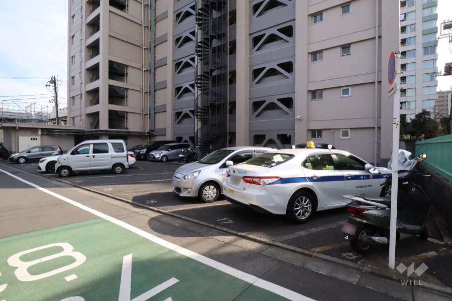 敷地内駐車場（屋外平面式）