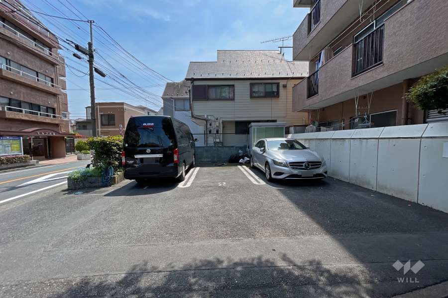 敷地内駐車場（屋外平面式）