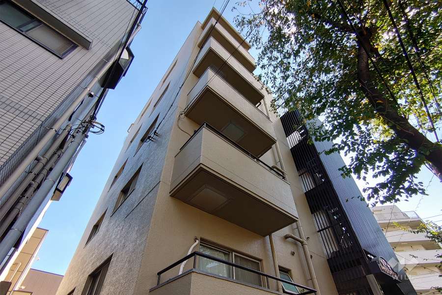 ドム不動前の外観（北東側から）