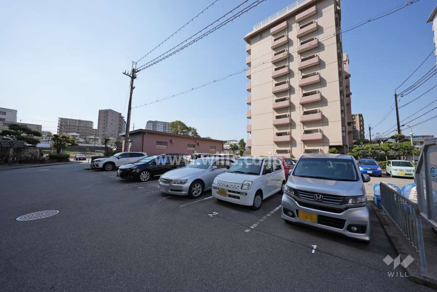 敷地内駐車場（屋外平面式）