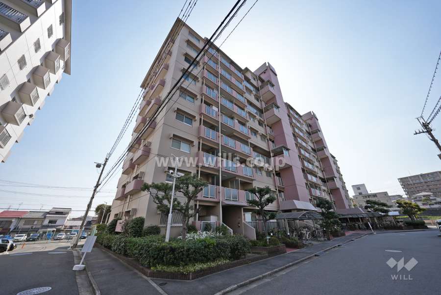 サン伊丹駅前ハイツB棟の外観（北東側から）